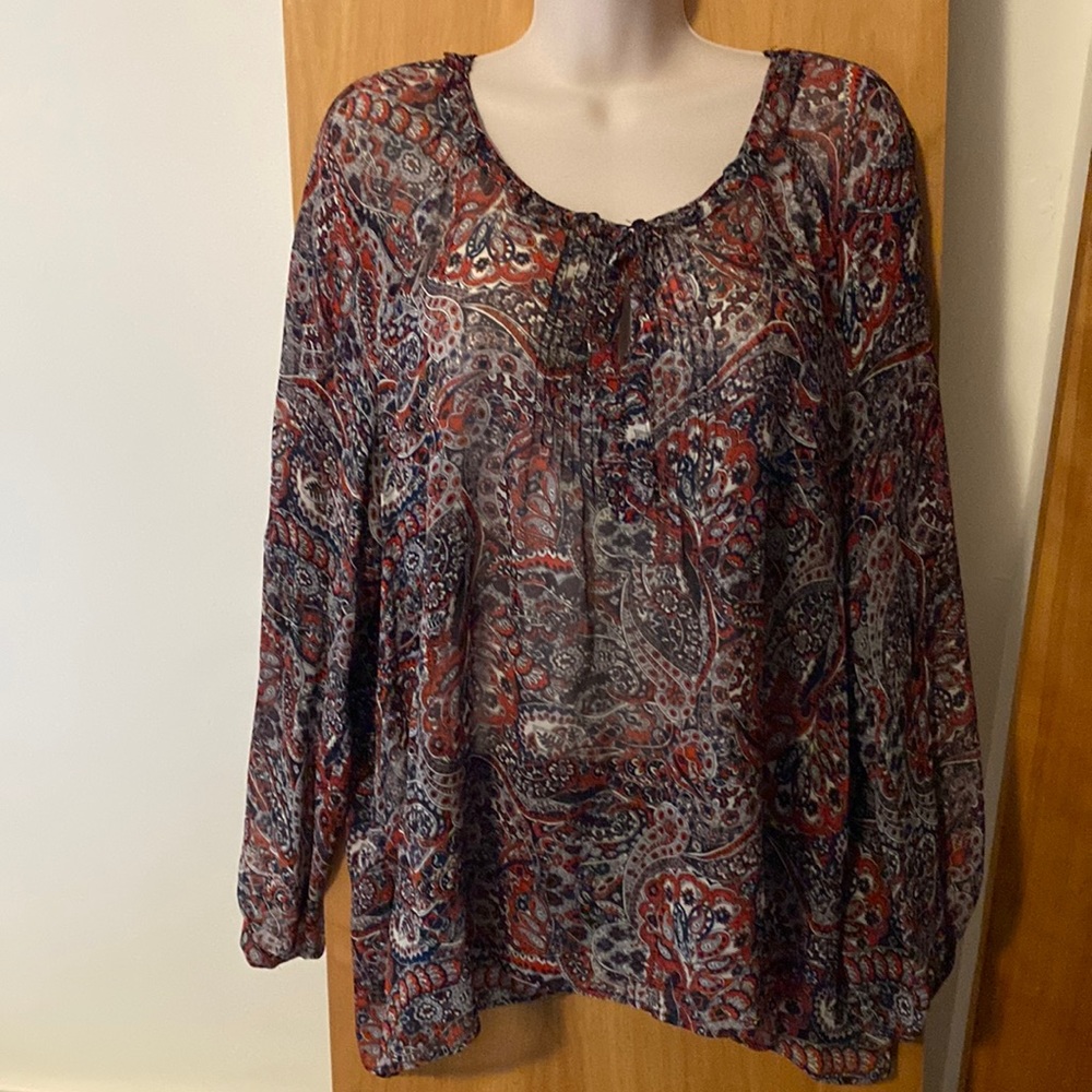 European 💯 silk paisley blouse